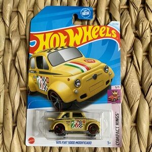 Hot Wheels 1960 Fiat 500D Modificado Hotwheels 60s 1960s Compact King Car 2024 🆕